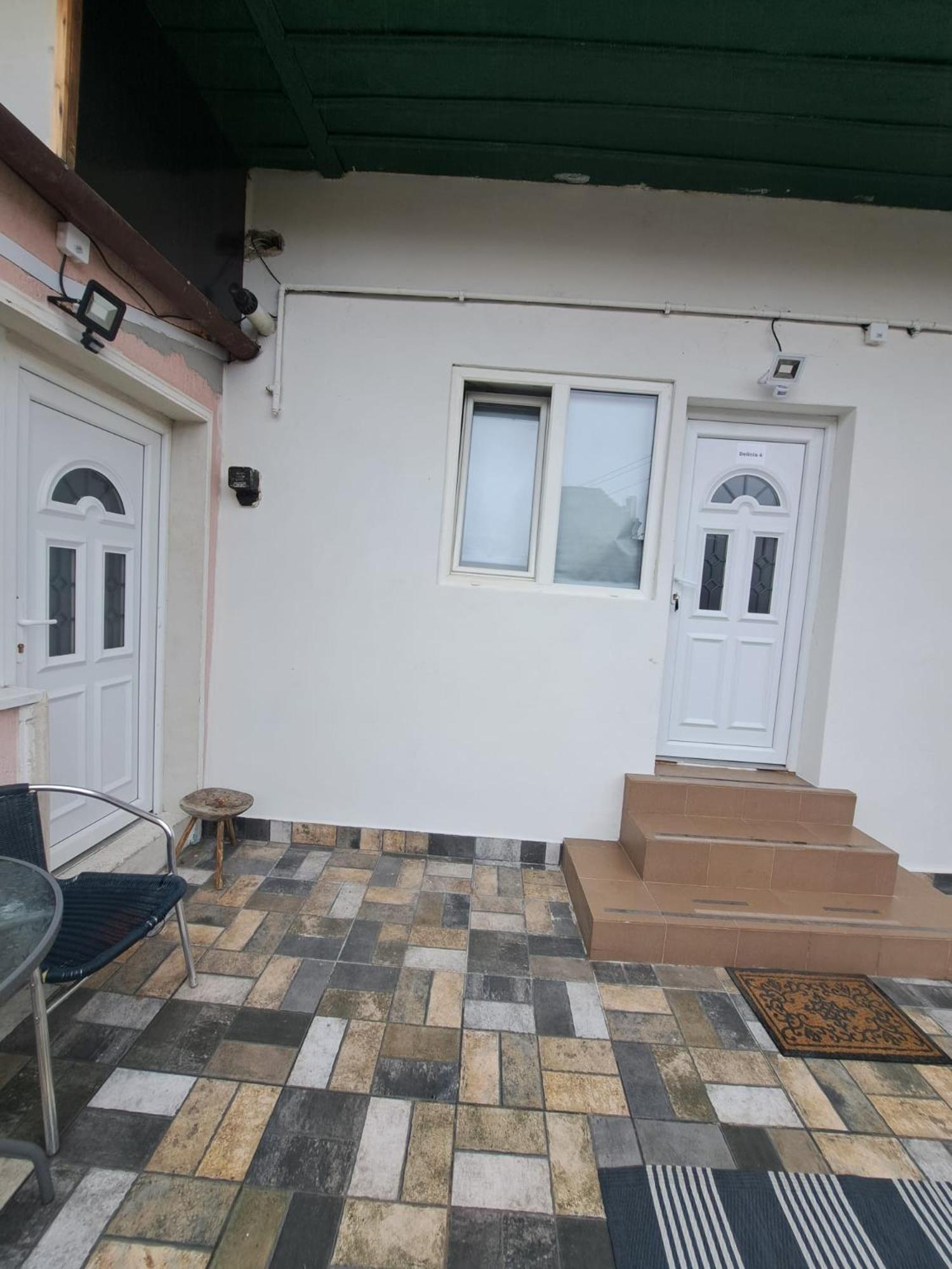 Free Garage In The Center-Delicia 4 Studio! Сибиу Екстериор снимка